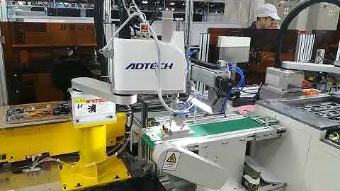 SCARA Touchpad pick & place