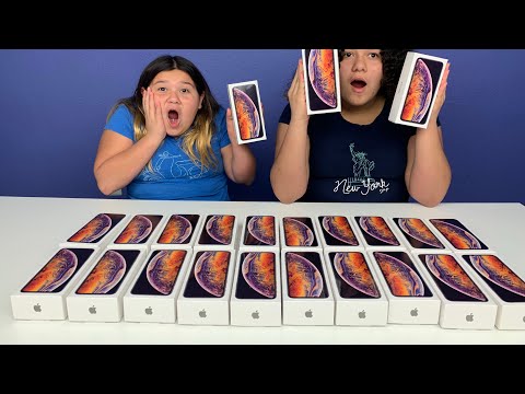 Don’t Choose the Wrong iPhone XS SLIME Challenge