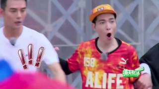 20160721-《战斗吧男神》第二期精彩抢先看，6男神被特型车手吓退，关进玻璃“牢笼”