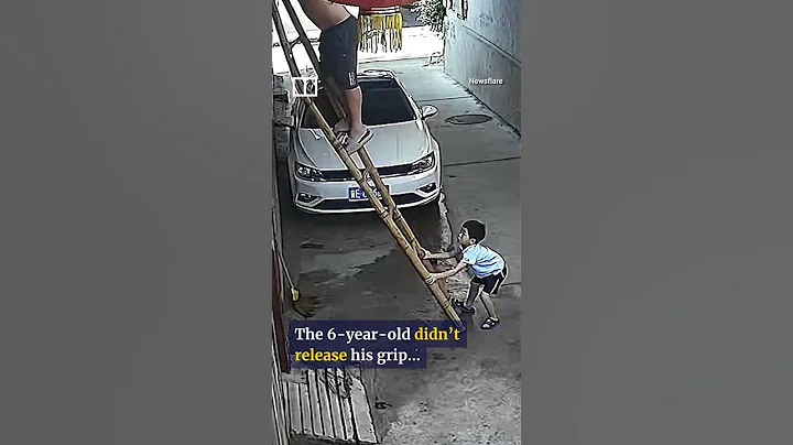 Chinese boy saves father from nasty fall by holding broken ladder steady #shorts - DayDayNews