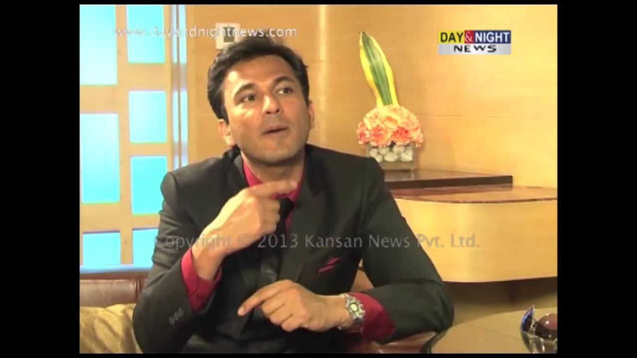 Between us - Vikas Khanna - 12 May 2013