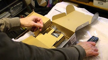 Pentax K=1 Unboxing 2