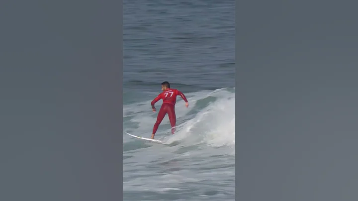 Filipe Toledo nears perfection with this 9.63 in r...