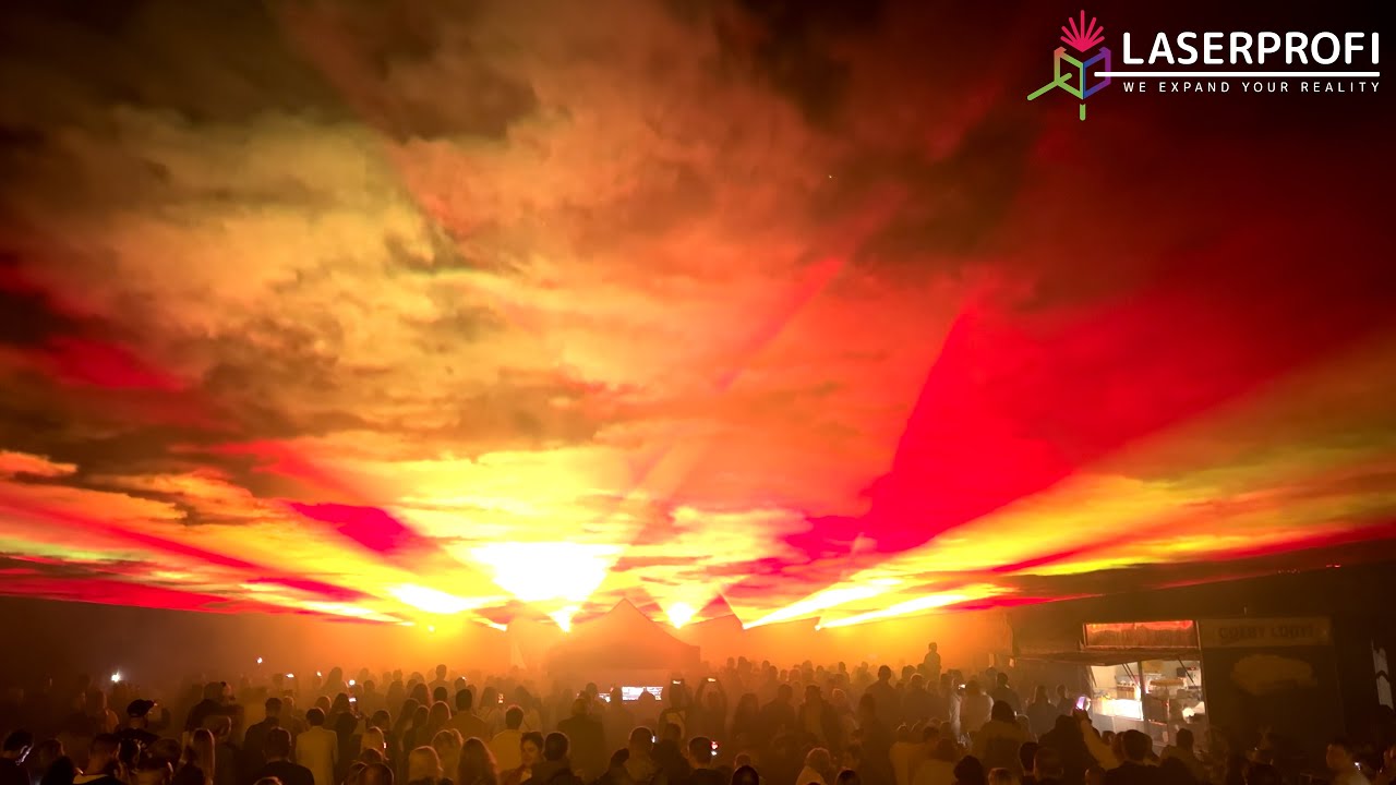 Pokaz laserów  w Goleniowie na pożegnanie wakacji 2024 [7 laserów RGB]