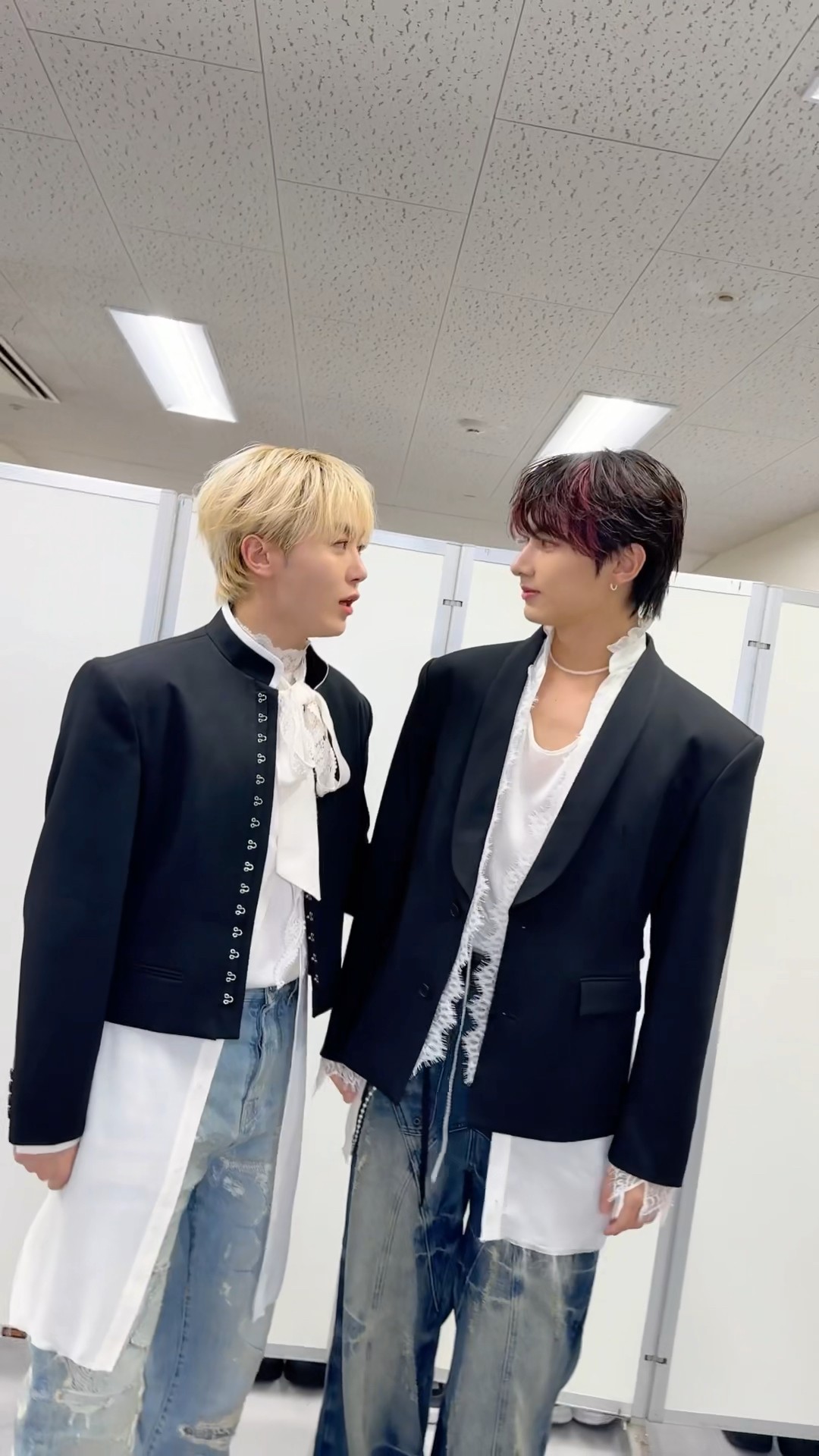 #청바지챌린지 ? with #준 #JUN #세븐틴 #SEVENTEEN #승관 #SEUNGKWAN #부석순 #BSS #BSS_TELEPARTY #부석순_청바지 #BSS_CBZ