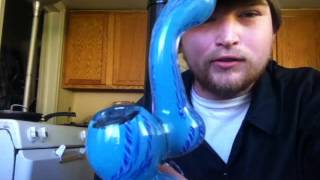 Kush Clouds TV-2 Bong Rips 1 Breath-FT Scoop Deville & Big Krit