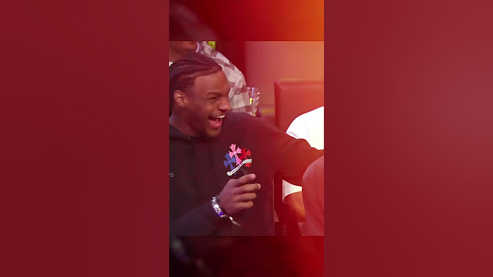 Bronny watching his dad & the Lakers 🔥