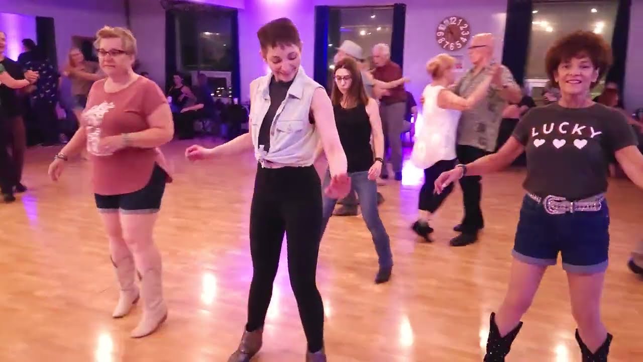 Waltz Across Texas - Line Dance