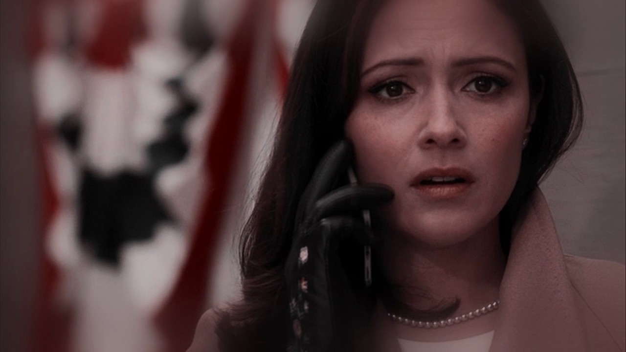 Designated Survivor Aaron And Emily Kiss Episode