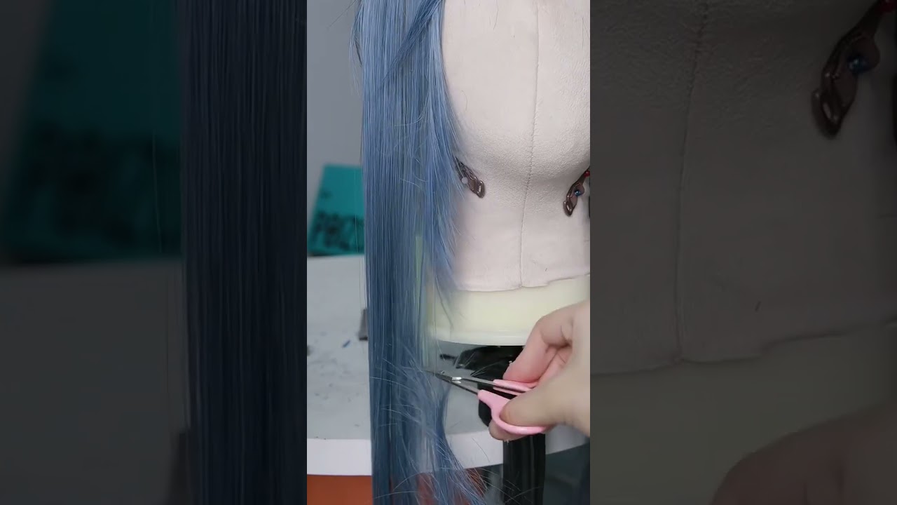 身材凹凸有致的角色，谁能拒绝一位可爱的反派呢#是初九啊 #仿妆 #makeup #shorts