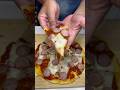 餃子の皮で作るソーセージトマトピッツァ