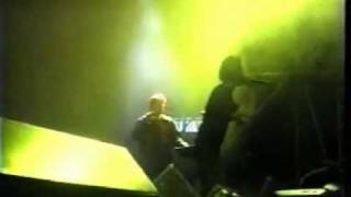 In strict confidence - The truth inside of me (Live 2001)