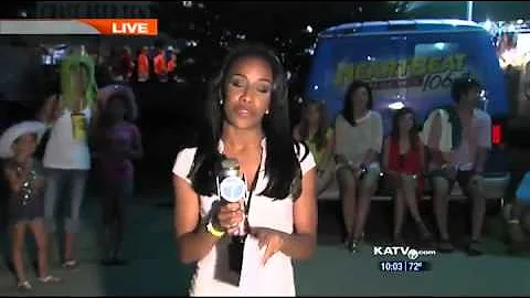 Kid Kisses News Reporter on Live Broadcast!!