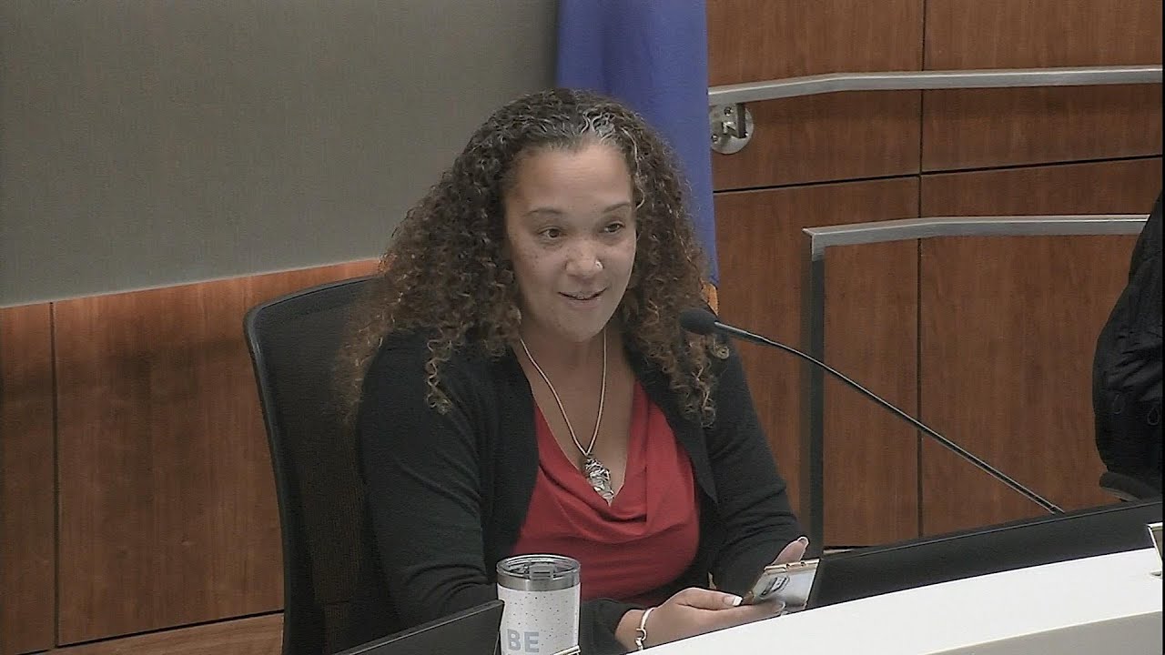 Brooklyn Center Mayor Serenades Council for the Holidays