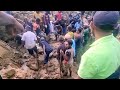 Thousands believed buried by landslide in Papua New Guinea