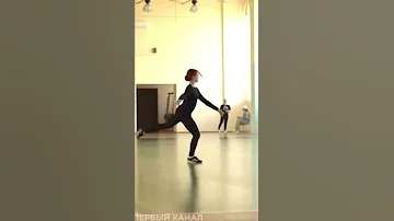 Alexandra Trusova and Kamila Valieva Off Ice Training #trusova #kamilavalieva #figureskating