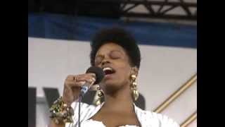 Dianne Reeves - How High the Moon - 8/19/1989 - Newport Jazz Festival (Official)
