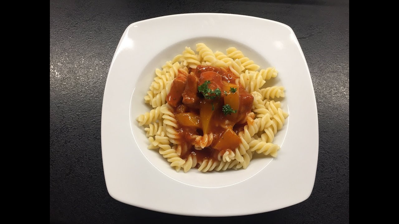 Gulasch aus der Lily von Pampered Chef