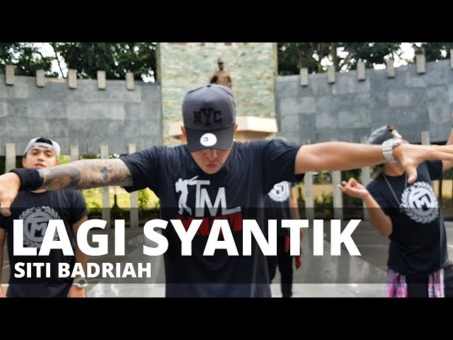 LAGI SYANTIK by Siti Badriah | Zumba® | Indo Pop | Kramer Pastrana class=