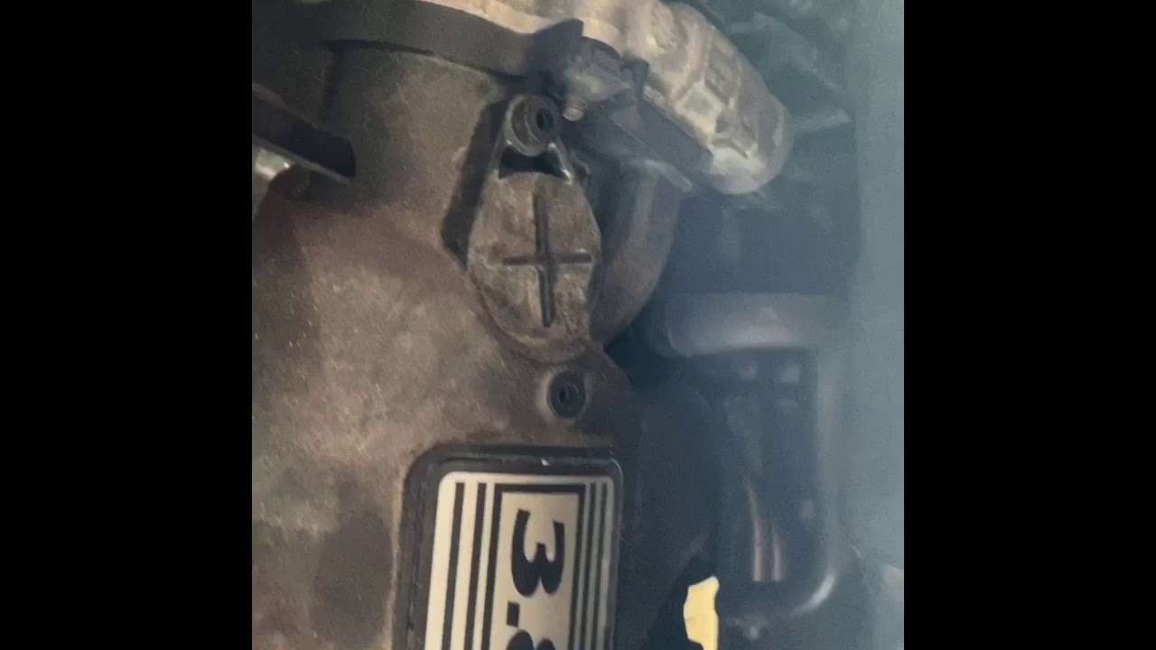 Chrysler Town Country. (Vacuum Leak) PVC Valve YouTube
