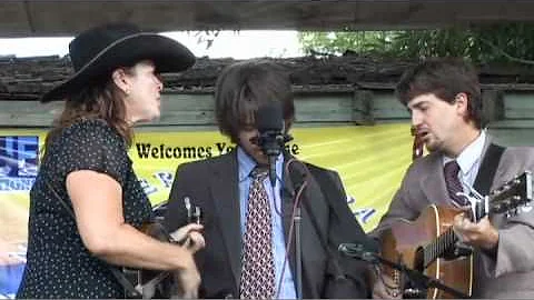 Ramona Burns (Blue Promotions) and Lonesome Traveler