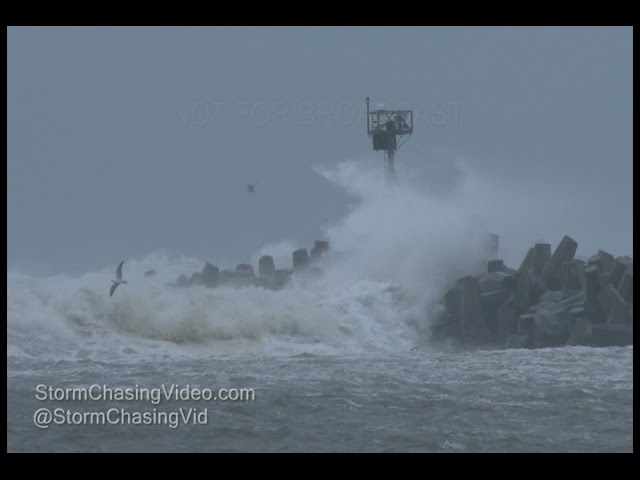 Manasquan, NJ Intense Nor'easter Tropical Storm Force Winds - 1/23/2017