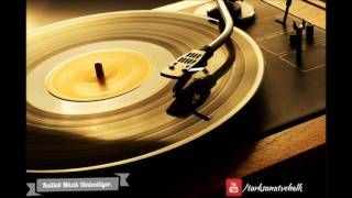 Aslıhan Tatar - Bir Kızıl Goncaya Benzer Dudağın