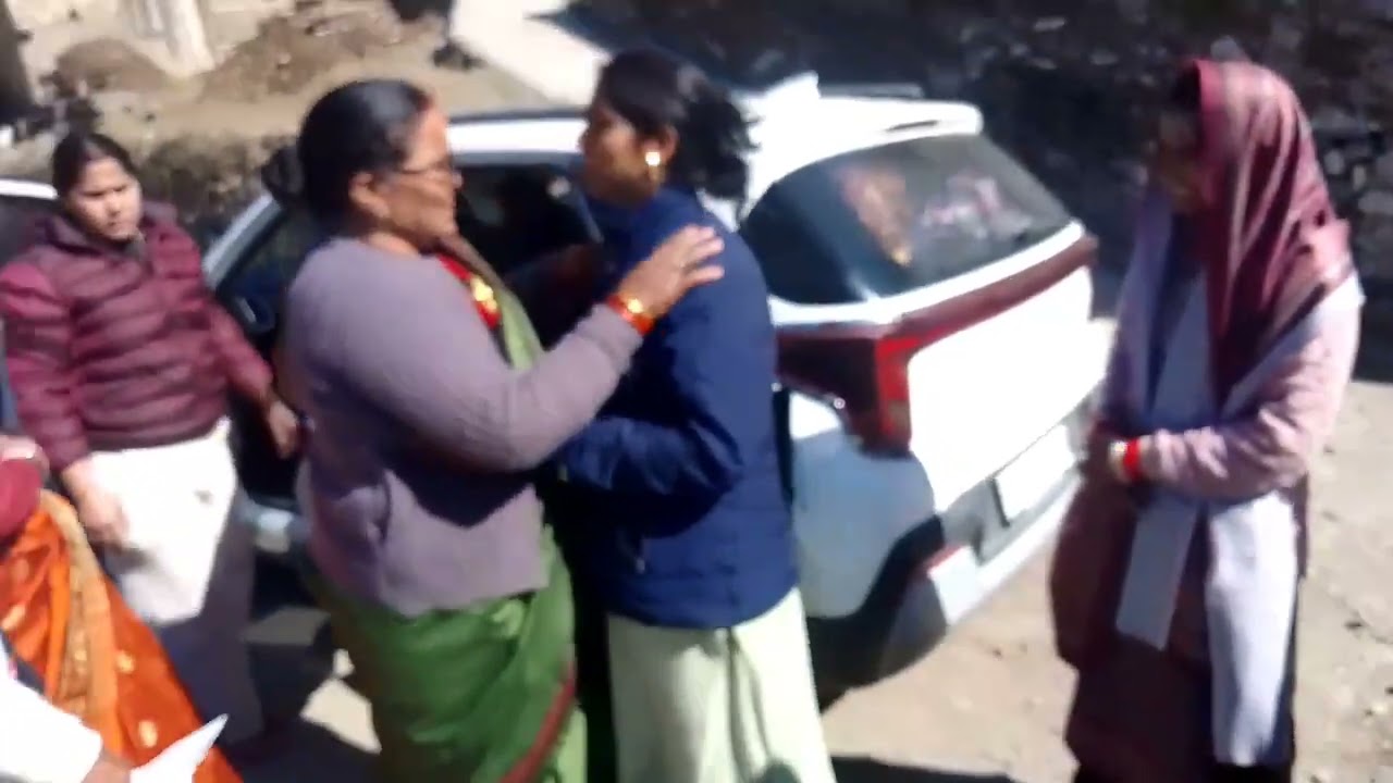 Aaj mami aur bua logon ki bidai