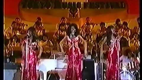 The Three Degrees - Dirty ol