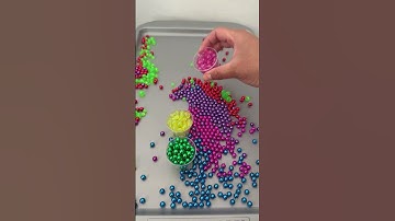 Pouring and reverse beads video 🩷💚🩵❤️💙💜💛 #beads #pearlhunter #pearlaccessories #satisfying