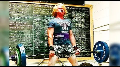 Transgender  Smashes 4 World Records in ' Powerlif...