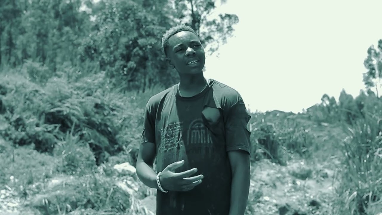 John B - Minangangana ( vidéo officiel )