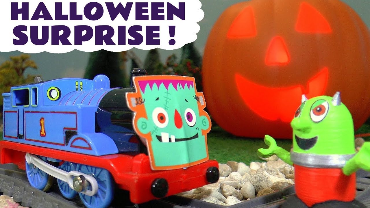 Funlings Rascal Spooky Funny Funlings Fun Halloween Story - YouTube