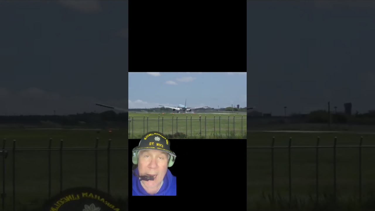 Жесткая посадка самолета KAL 777 в Токио привела к поломке осей колес.