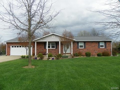 21 Stone Drive, Highland, IL home video tour