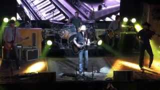 Randy Rogers Band - "Buy Myself A Chance" (Live)
