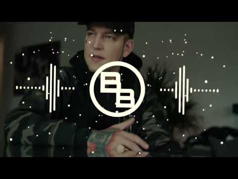 Trizto - Es kracht in Buxtehude (feat. MontanaBlack)[BassBoosted]