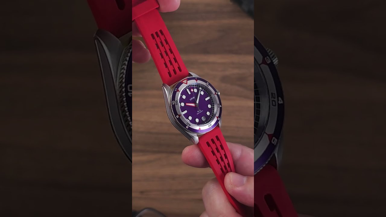 Quick Look DUAL Beetred Bold Vibrant Mechanical Watch