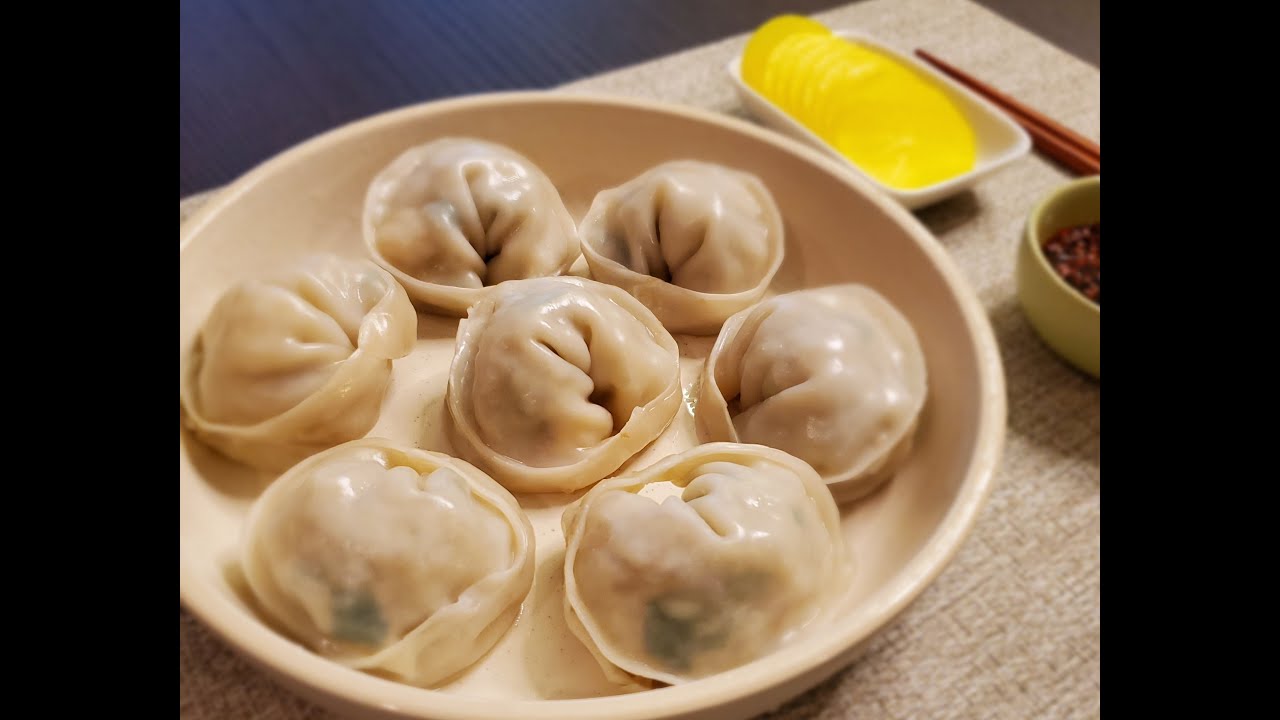 How to make Mandu (만두) Korean Dumplings with pork YouTube