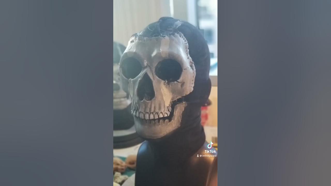 3d printed ghost mask from modern warfare 2, modelled and finished