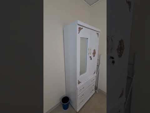 للبيع شقة مجمع بسماية السكني مساحة ١٤٠ متر شرقي مجمع 2 طابق خامس شقة جديدة مؤثثة اثاث كامل مع ديكور