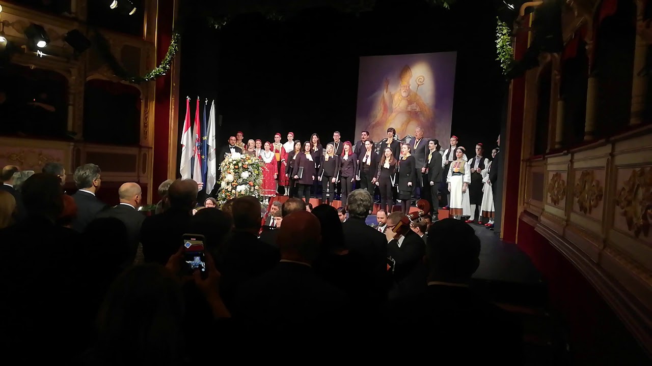 GRADONAČELNIK UZ DAN GRADA Dubrovnik nije grad izobilja. Znamo štititi njegove interese i interese građana 1 YouTube player