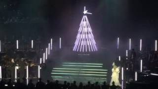 Kylie Minogue and John Grant: Confide in Me (Live at Kylie Christmas 9th Dec 2016)