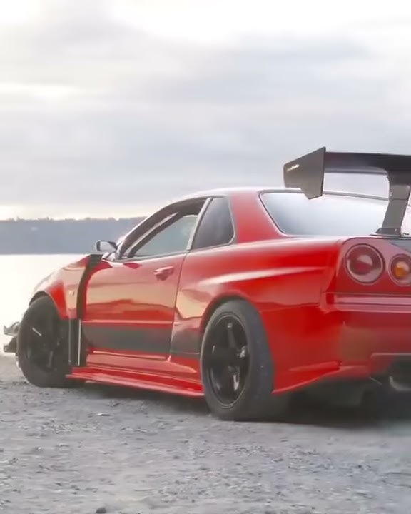 STORY WA MOBIL NISSAN SKYLINE   SUARA MERDUNYA KEREN TERBARU