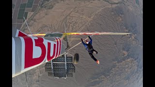 Risky Red Bull Plane Stunt Goes Wrong Resimi