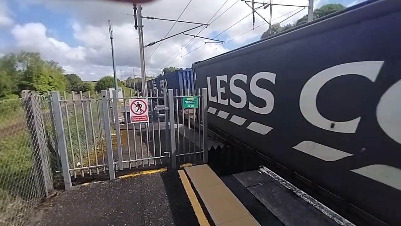 class 88 freight train passing oxenholme + 2-tone