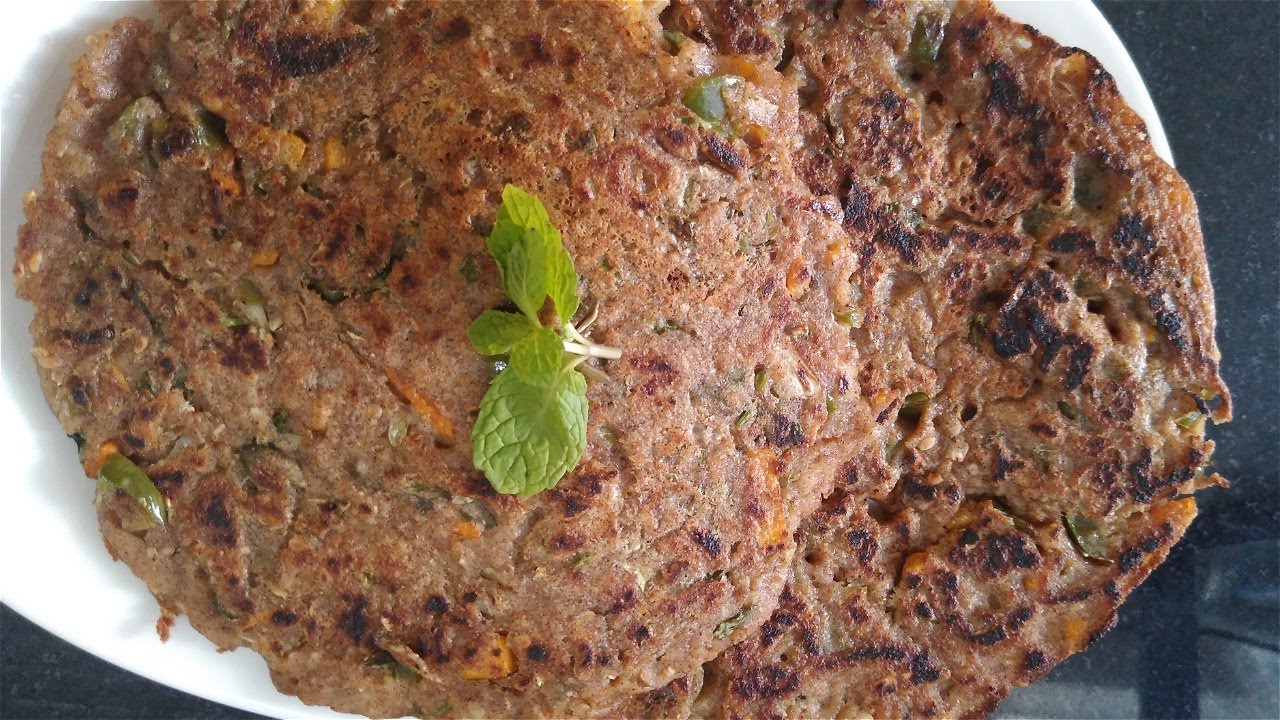 HEALTHY,TASTY & EASY OATS MULTIGRAIN VEGETABLE PANCAKE #ओट्स मल्टीग्रेन वेजिटेबल पैनकेक | VAPURDA KITCHEN