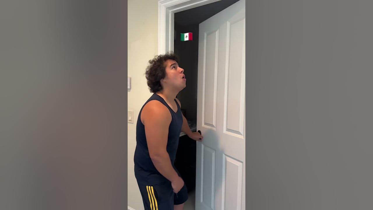 country’s doors 😭 @ohiofinalboss. @brownbakugo @zairegardnerd