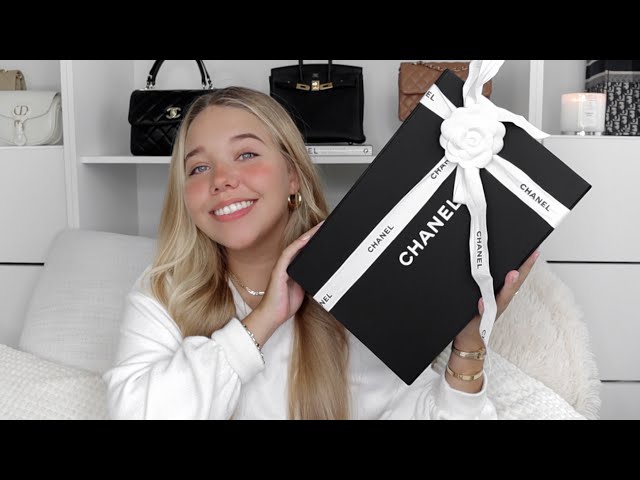 CHANEL 19 BAG UNBOXING  DEFINITELY A DREAM BAG * I'M SO SO IN LOVE * 