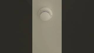 Simplex truealarm smoke detector